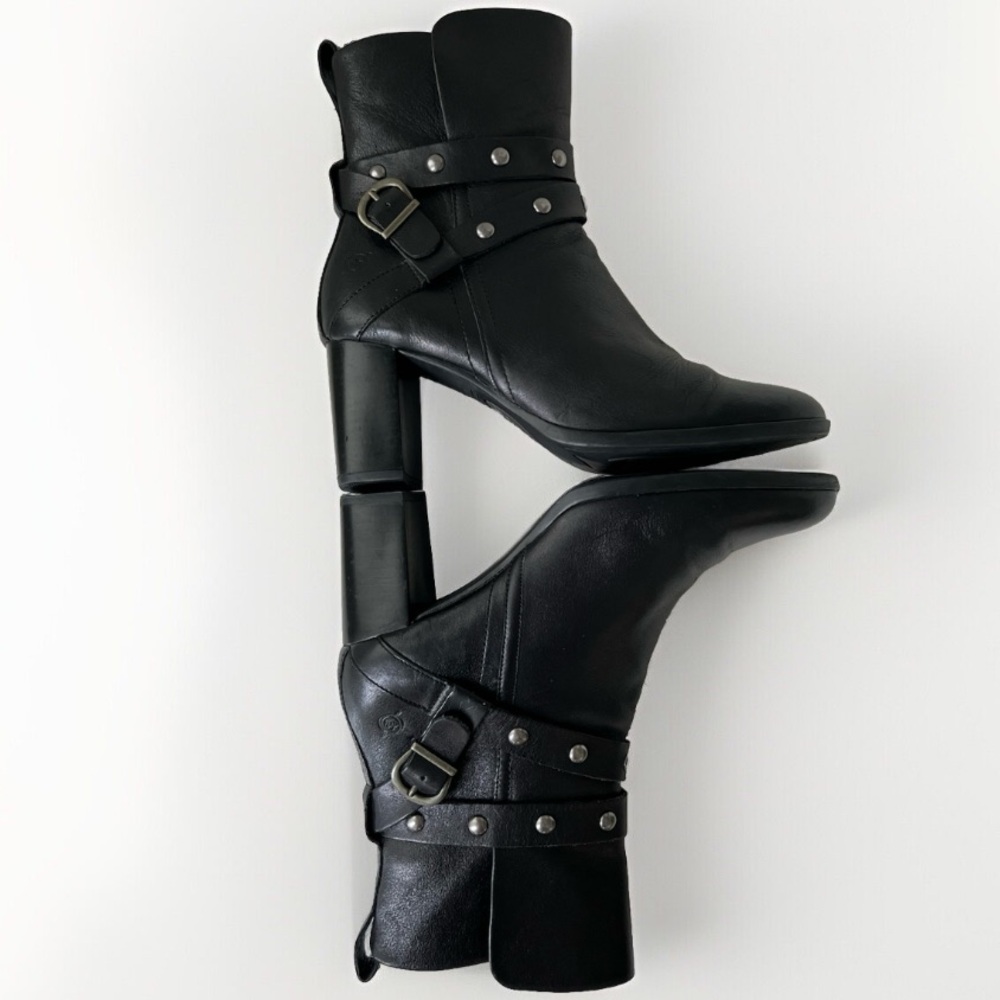 Born Emma Buckle Moto Black Leather Booties Edgy Biker Block Heel Size 10 M - Picture 5 of 16